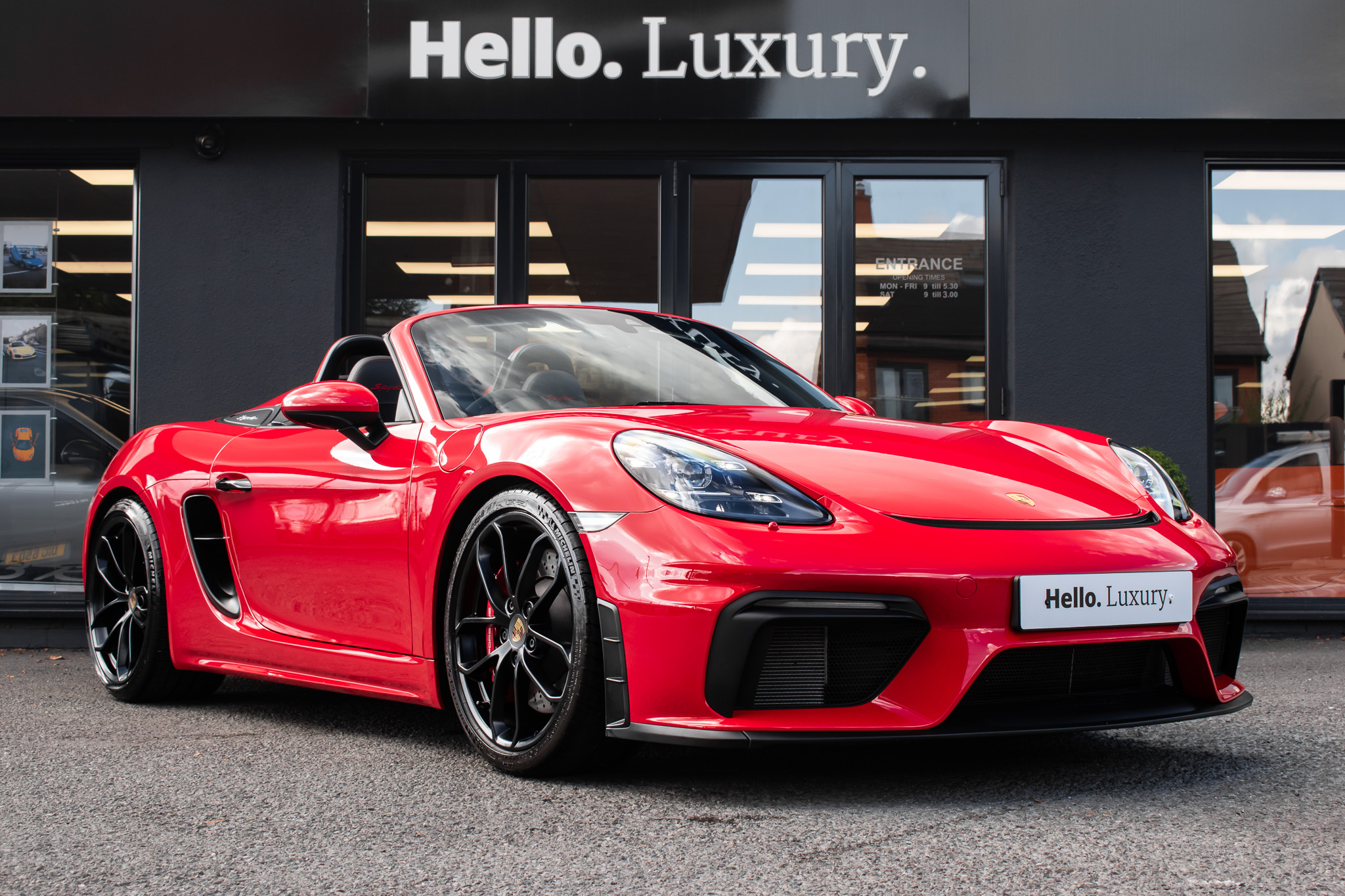 helloluxury.co.uk